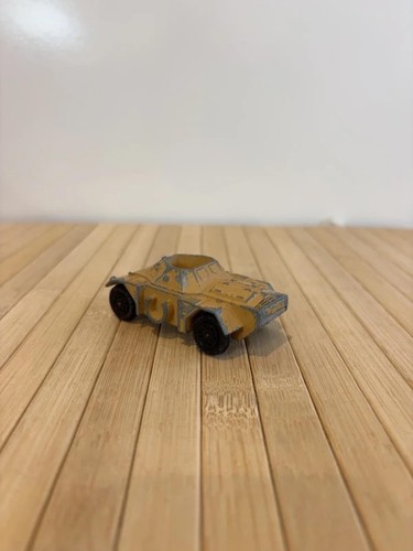 Dinky toys ferret scout car - dinky,