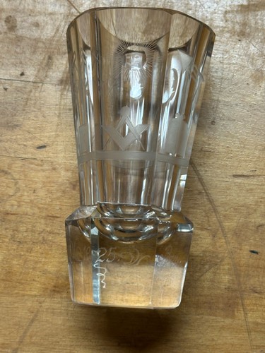 Edged masonic glass 1925 - 6,