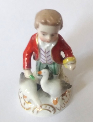 Antique capodimonte small - antique,