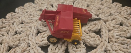 Britains farm new holland - farm, 377