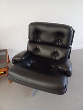 Howard Keith HK Vintage Retro Midcentury Black Leather / Faux Swivel Armchair