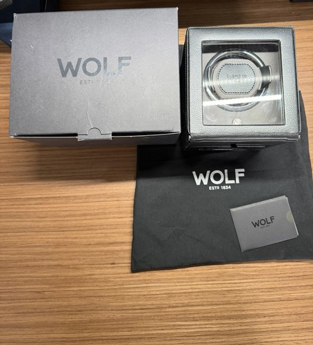 Wolf cub single - cub,