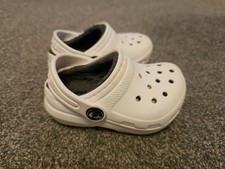 Infant Size 5 White Fleece Lined Crocs C5