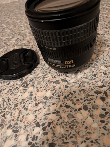 Nikon nikkor 18 70mm - af-s,