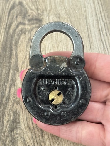 Vintage antique old standard - old,