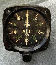 WW2 Era RAF Aircraft Altimeter