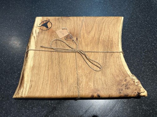 Solid live edge oak chopping - solid,