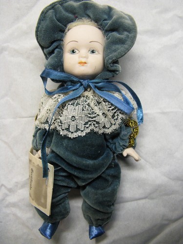 Porcelain girl doll - girl, green