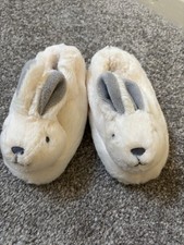 M&S Baby Slippers Age 6-12 Months. BRAND NEW WITHOUT TAGS