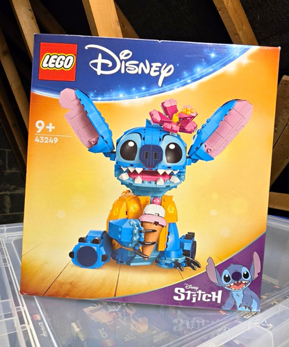 Lego disney stitch - lego,