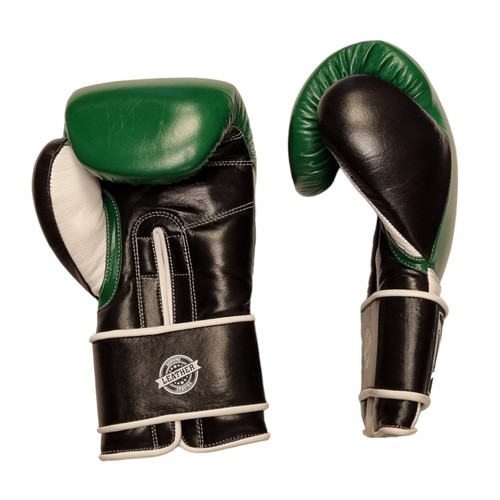 Boxing training sparring - sparring, kick