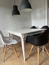 Extending Dining table and 5