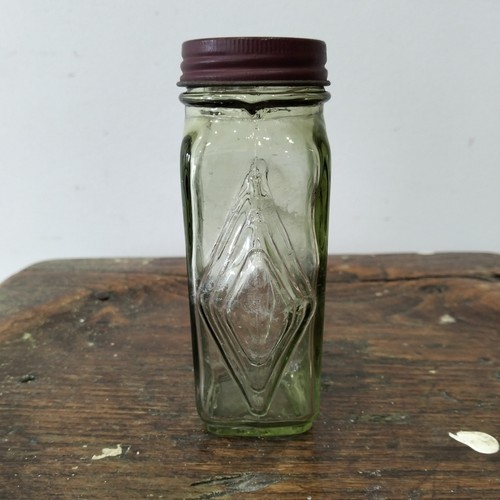 Vintage art deco green glass - art,