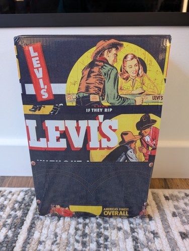 Medicom bearbrick levi levis - medicom,