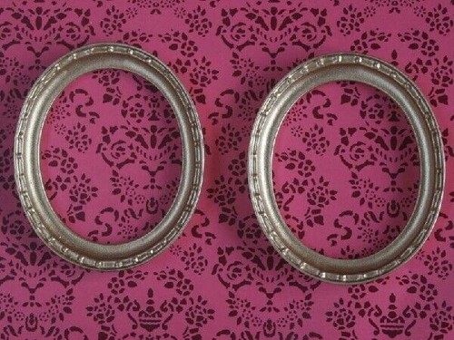 Pair gold frames dolls - pair, frames,