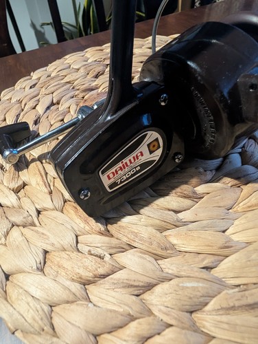 Daiwa 7300b fixed - daiwa,
