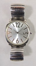 M&S Ladies/Unisex Wrist Watch Silver Dial New Battery Clean Used FREE POST