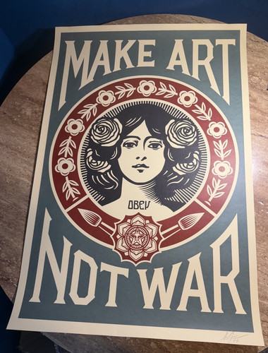 Obey giant shepard - giant,