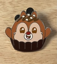 Disney Mystery Pin Munchlings Series 1 - Cupcake Dale