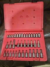 Snap On 37-pc Combination Drive Socket Driver Set. 1/4 & 3/8 drive.