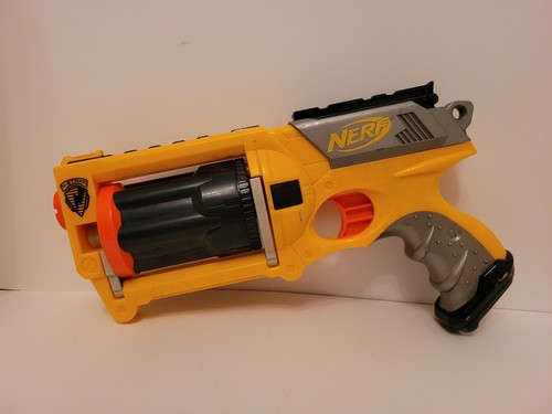 Nerf strike maverick rev - n-strike,