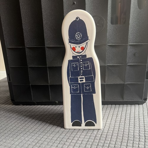 Vintage carlton ware policeman - carlton,