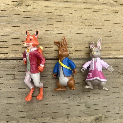Peter rabbit magazine - magazine, figures