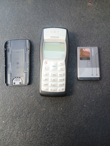 Nokia 1100 vintage mobile - nokia,