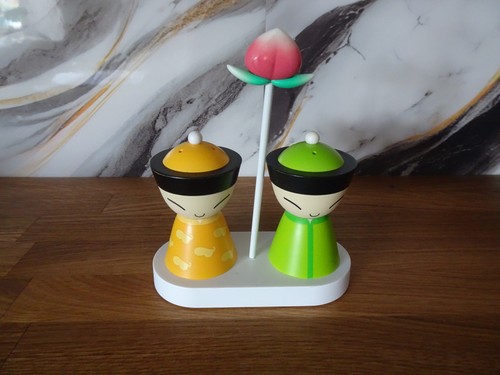 Alessi mrs chin salt - -,