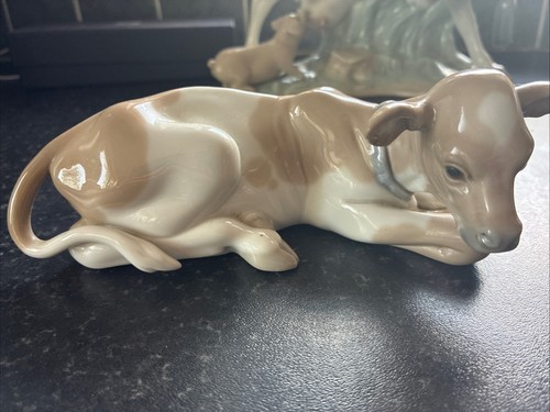 Lladro cow ornament figurine - cow,
