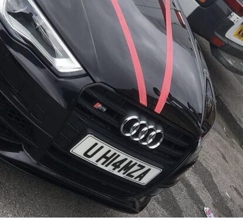 Private plate uh14mza hamza - hamza,