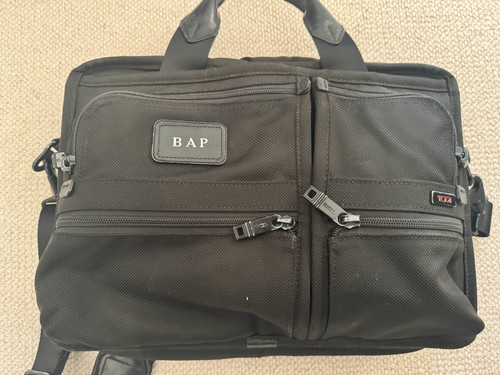 Rare tumi 26108bh expandable - 26108bh,