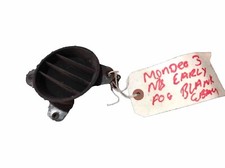 FORD MONDEO 2001 NEARSIDE FRONT BUMPER FOG LIGHT PLASTIC INSERT BLANK FREEPOST