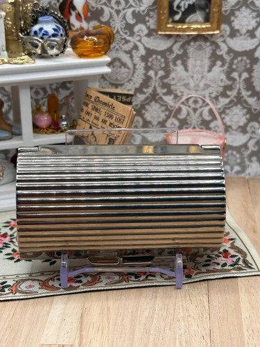 Vintage silver metal lipstick - silver,