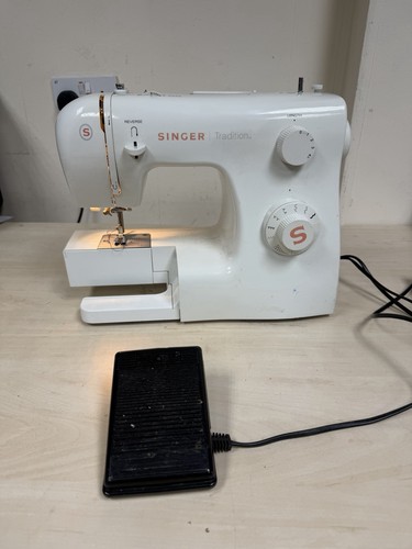 Singer tradition 2250 - singer, sewing