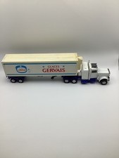 MATCHBOX SUPERKINGS K-31 PETERBILT REFRIDGERATION TRUCK -GLACES GERVAIS