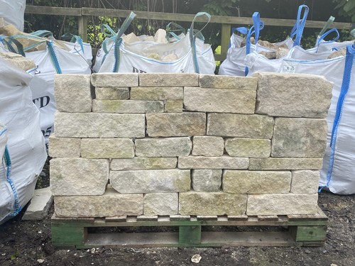 Cotswold cream building stone - cotswold,