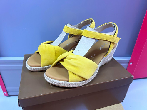 Gabor yellow suede wedge - yellow,