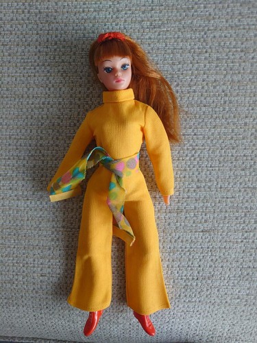 Palitoy uneeda dollikin - uneeda, action