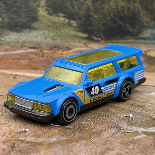 Hot wheels volvo 240 - hot, drift