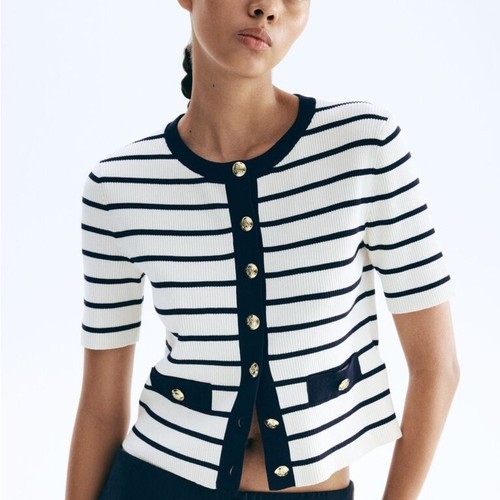 Striped black and white - striped,