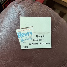 Tuskers Henry & Henrietta A