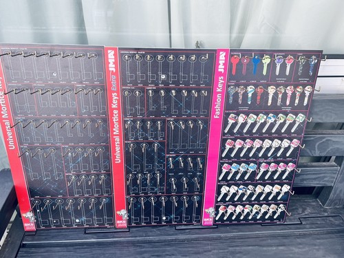 Key cutting machine - key, machine/key