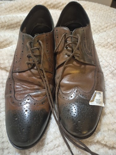 Used clarks dark brown leather - clarks,