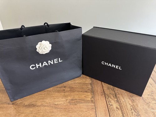 Chanel large magnetic - large,