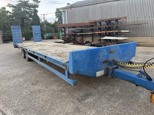 Cauley low loader - cauley, tractor