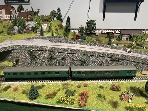 Hornby push pull coach set - pull,
