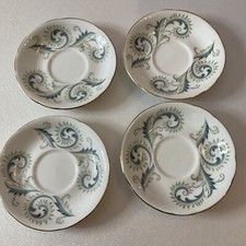 4 x Vintage Royal Standard -