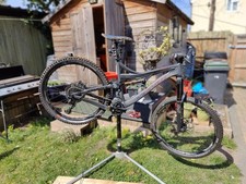 Pivot Mach 6 carbon full suspension mtb, size large, 27.5" tubeless wheels