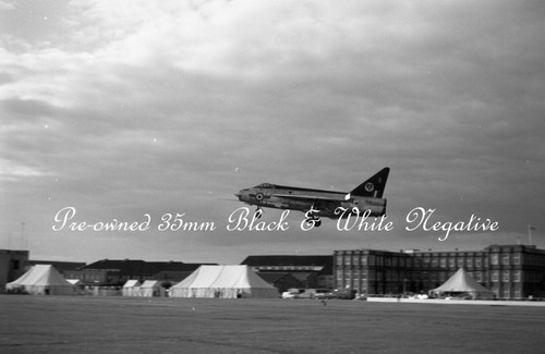 Raf lightning xm142 - ee,